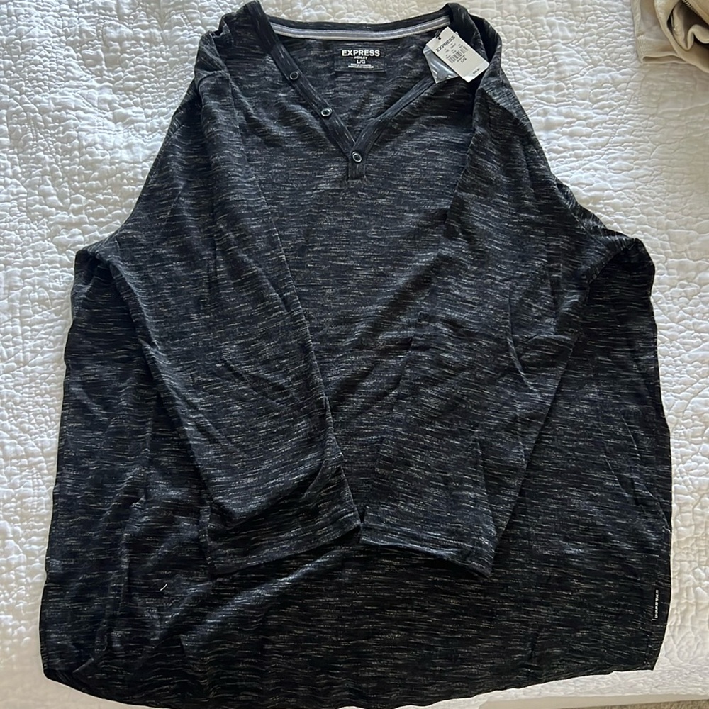 Men’s Express Black Henley-size large